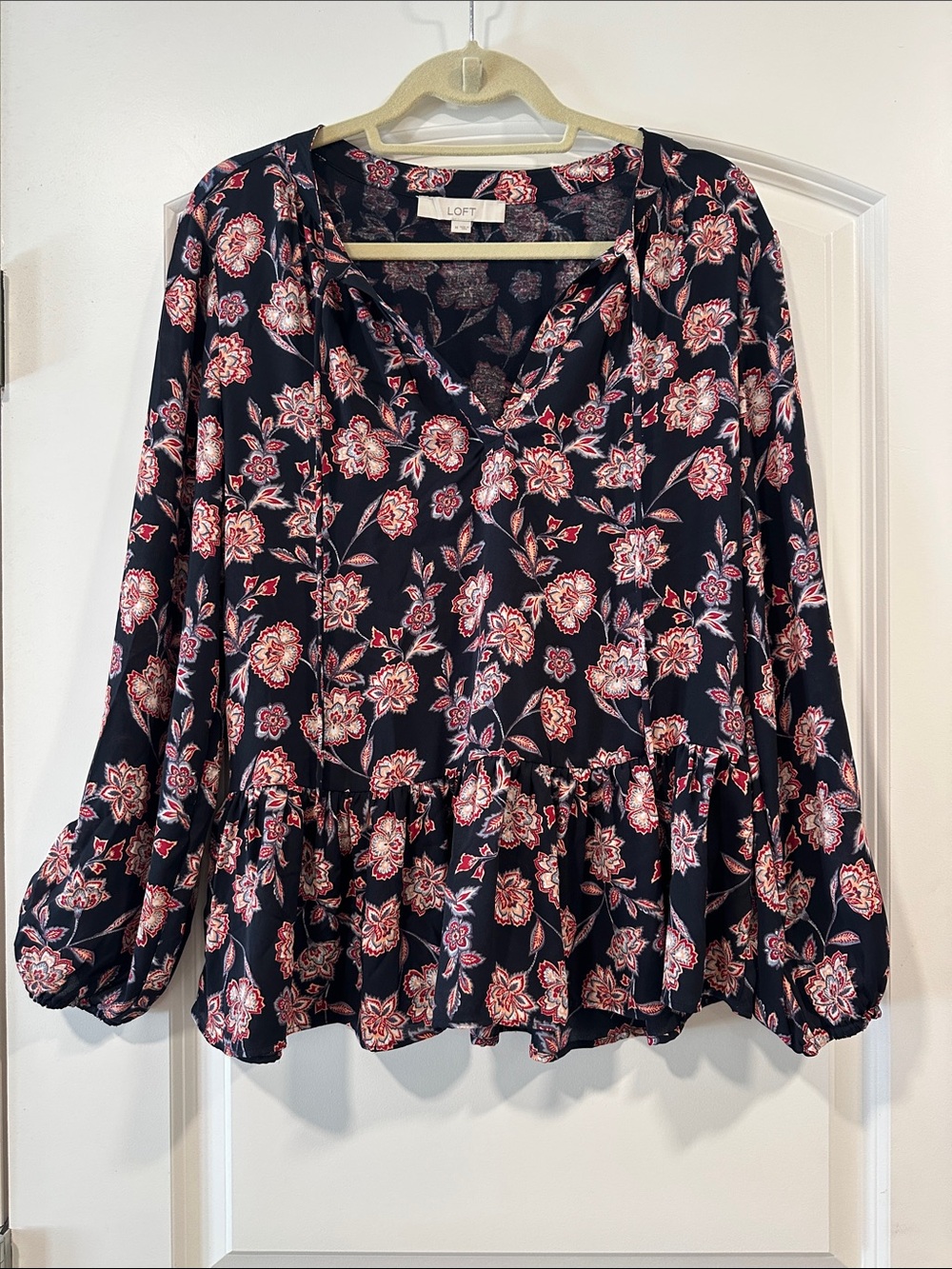 LOFT Navy Floral Peplum Blouse Medium Long Sleeve Split Neck Boho Top